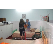 Visita al Hogar de Ancianos